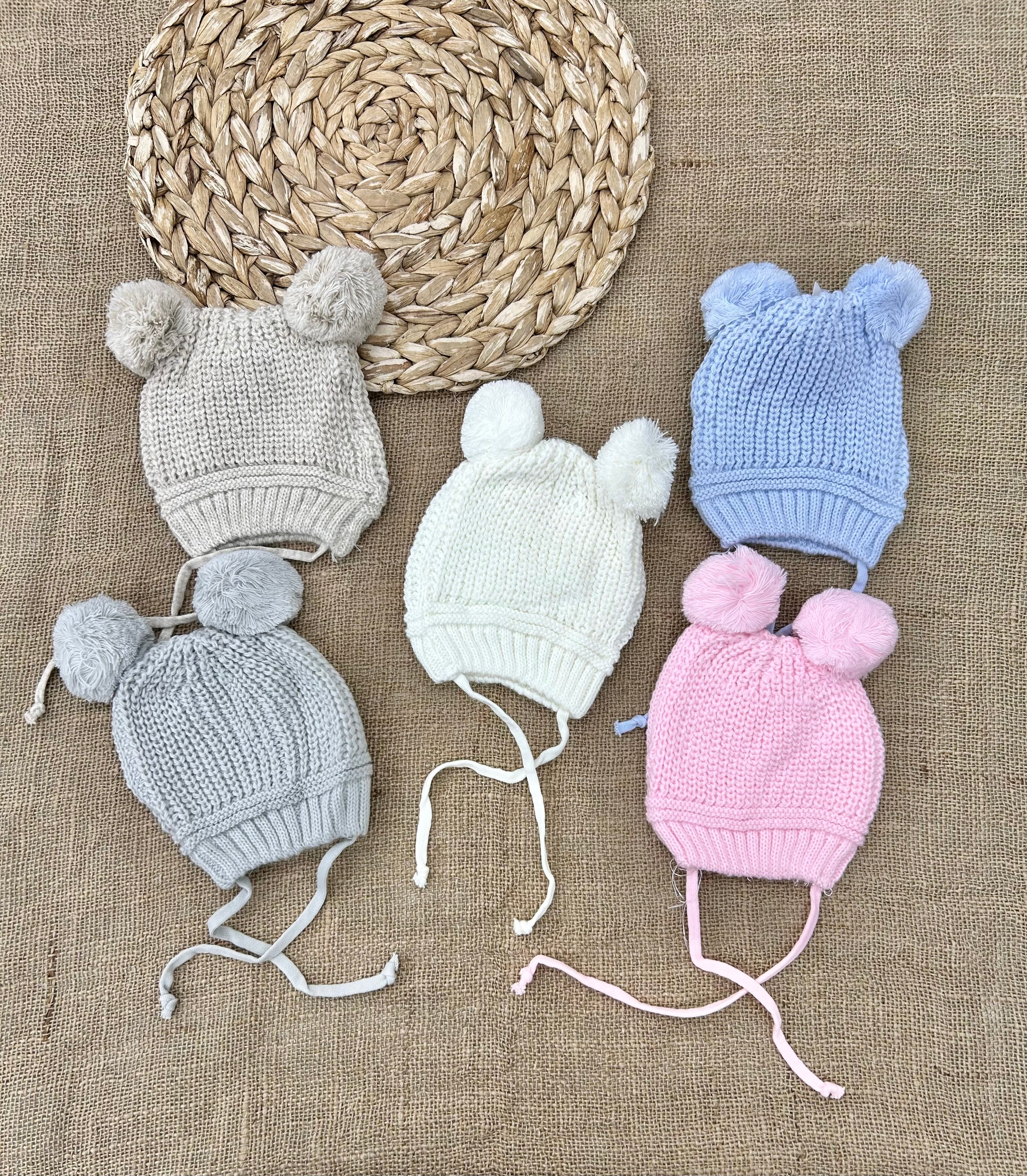 طاقية بيبي صوف