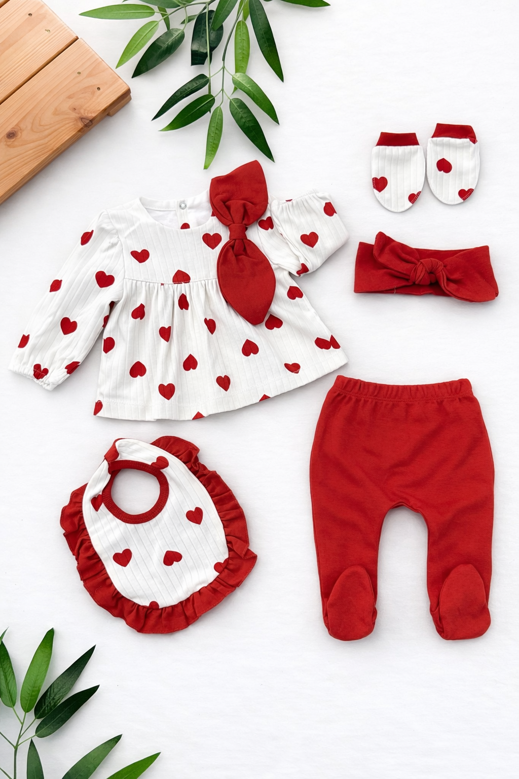 طقم بيبي ربيعي قطن قلوب – 5 قطع