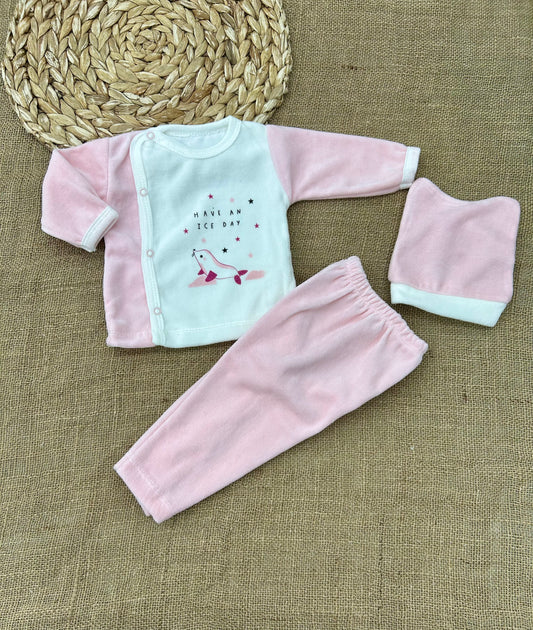 بيجامة بيبي مخمل 3 قطع بدون رجل