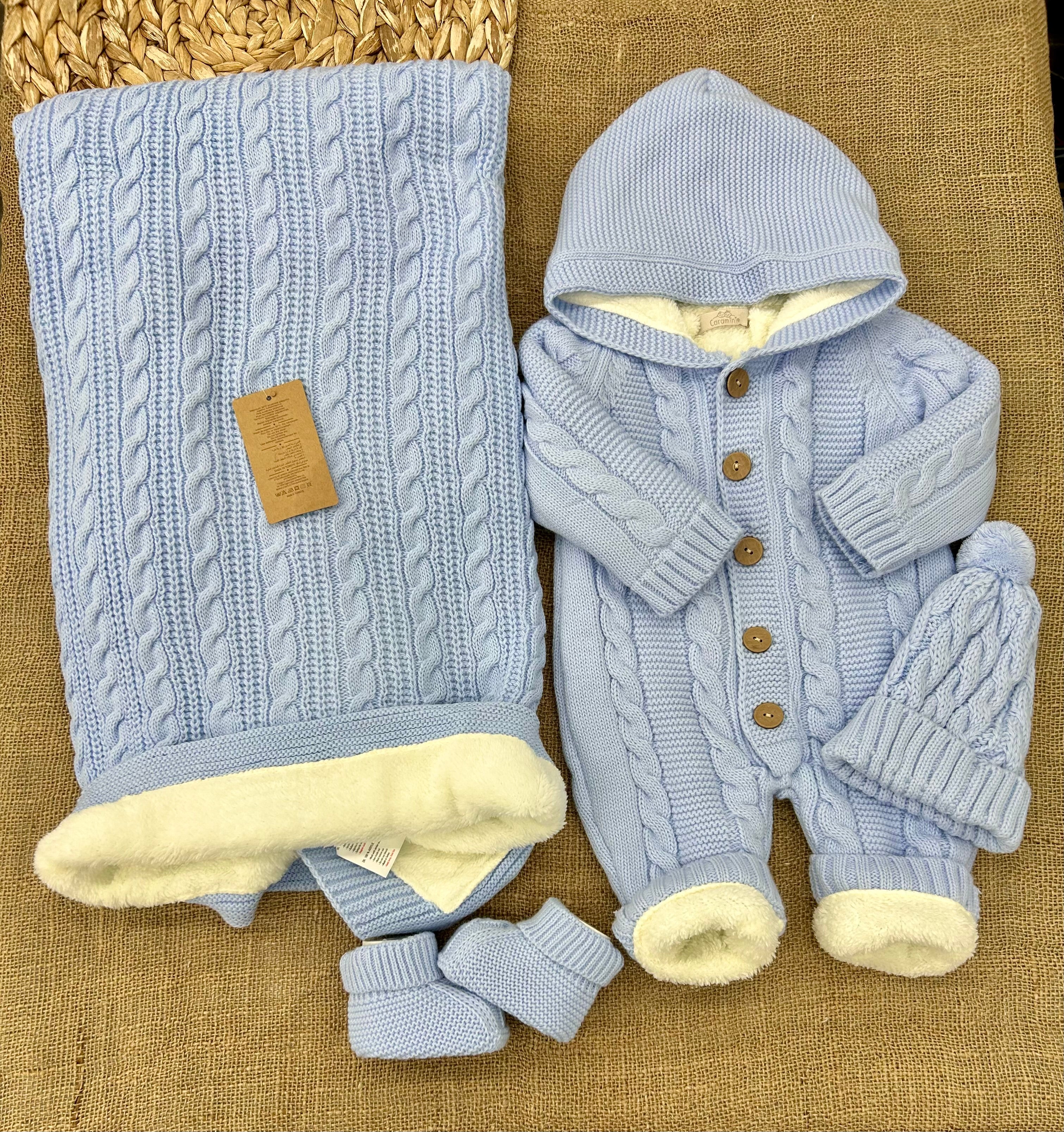 طقم مستشفى صوف مبطن كامل