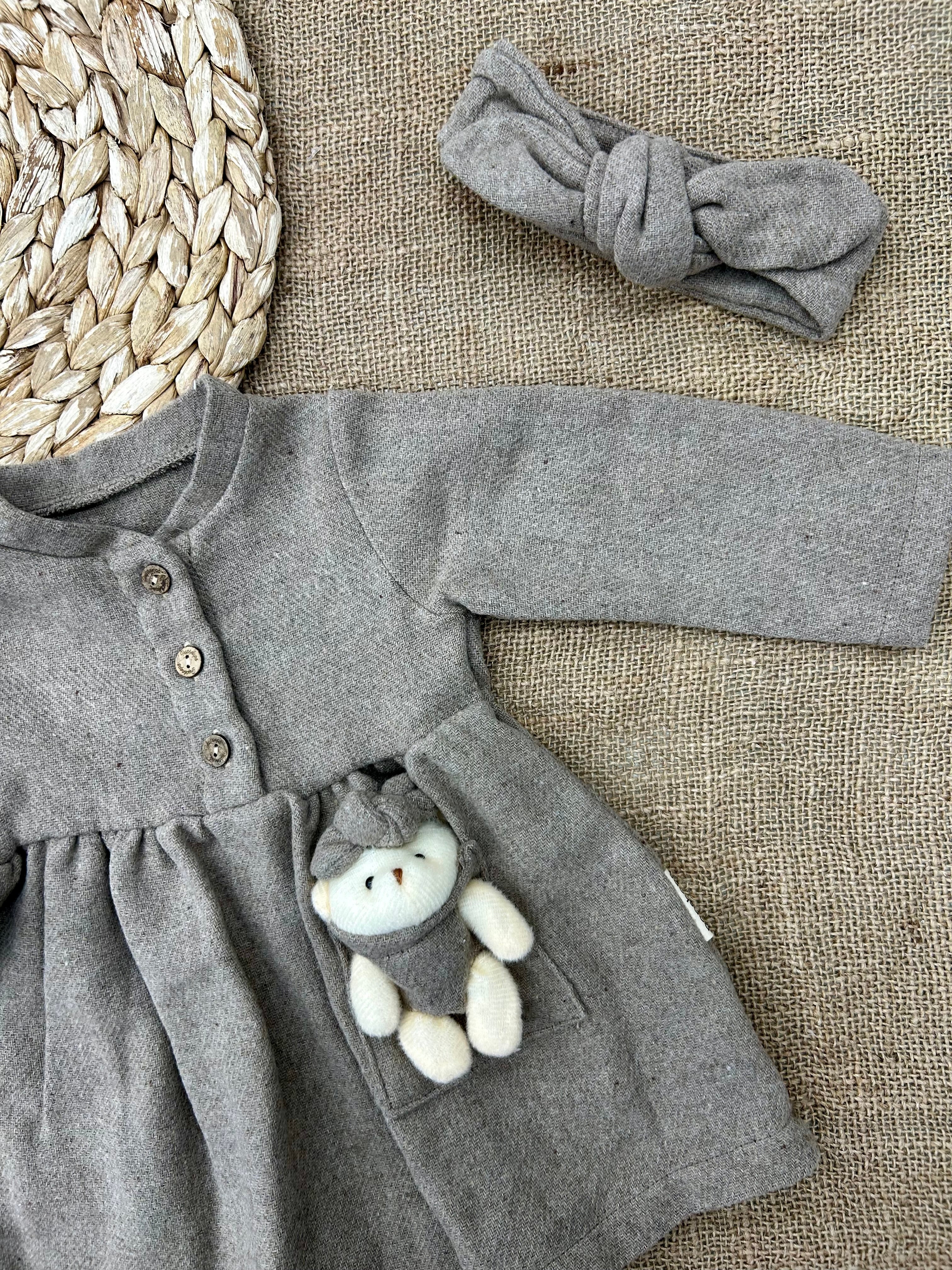 فستان بيبي مخمل دب