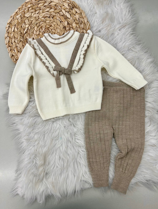 طقم صوف بناتي