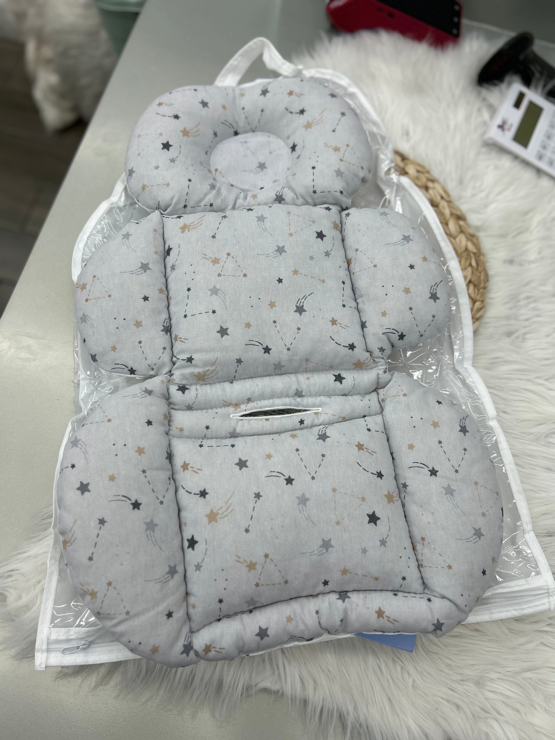 Sleepy فرشة كوت وعرباي