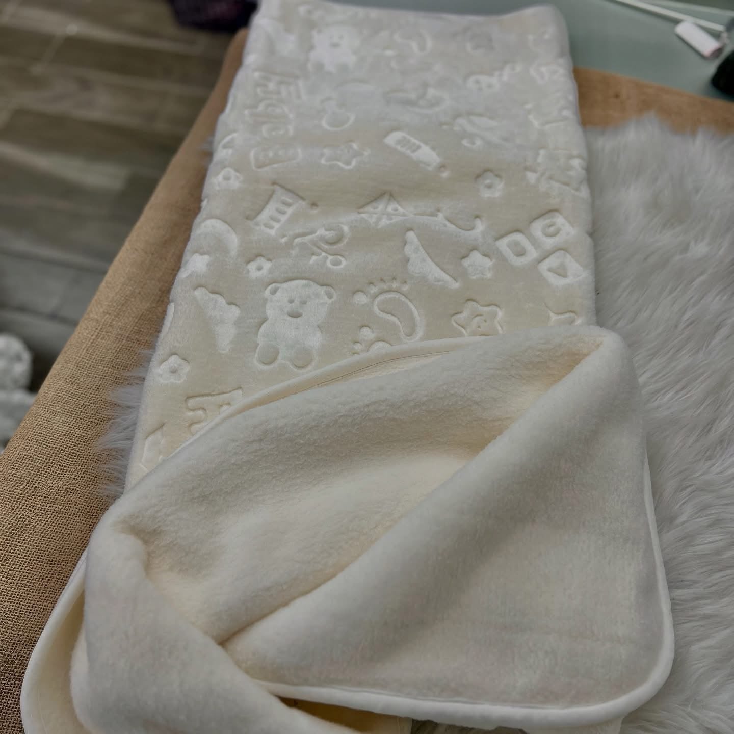 حرام بيبي مخمل محفر