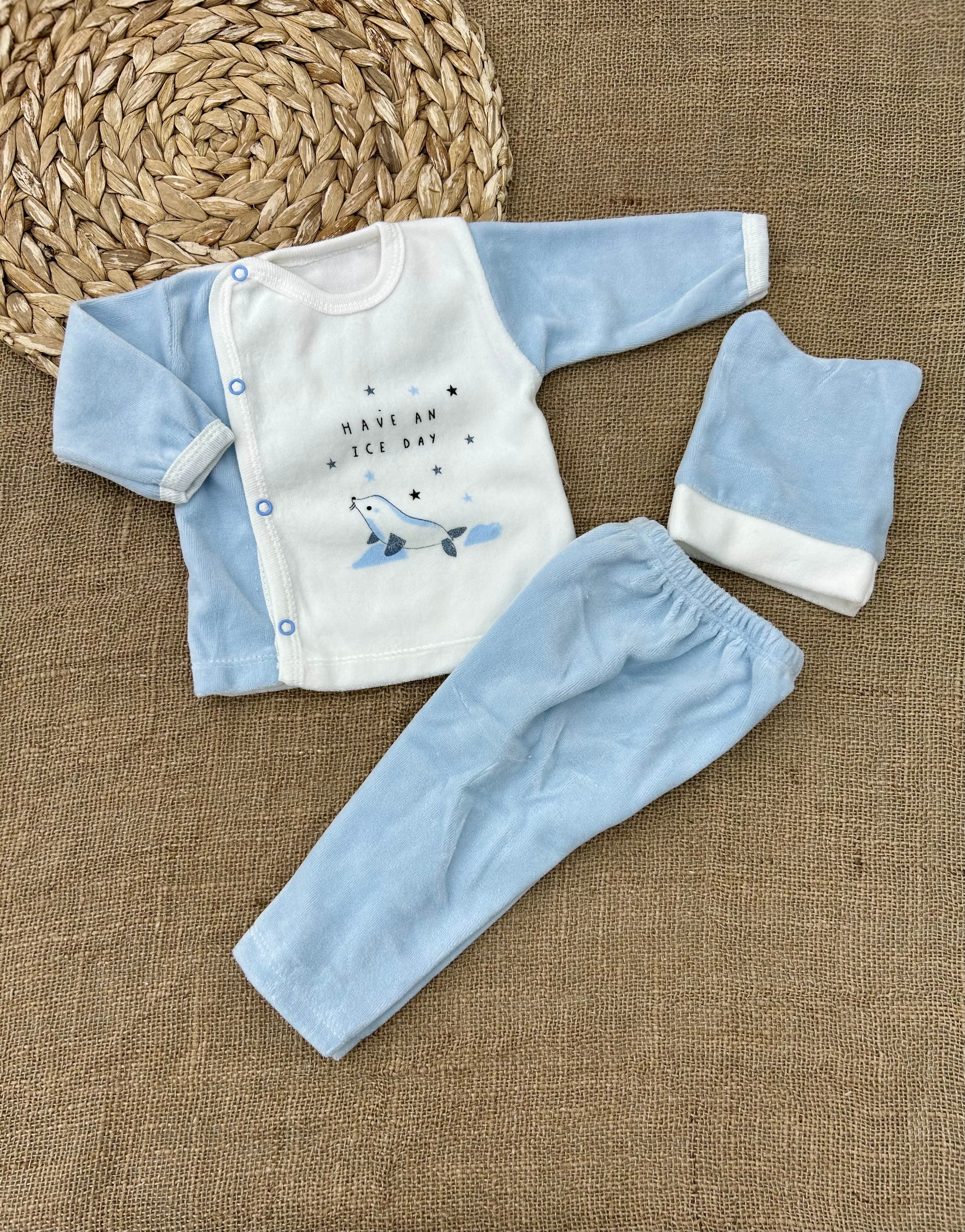 بيجامة بيبي مخمل 3 قطع بدون رجل