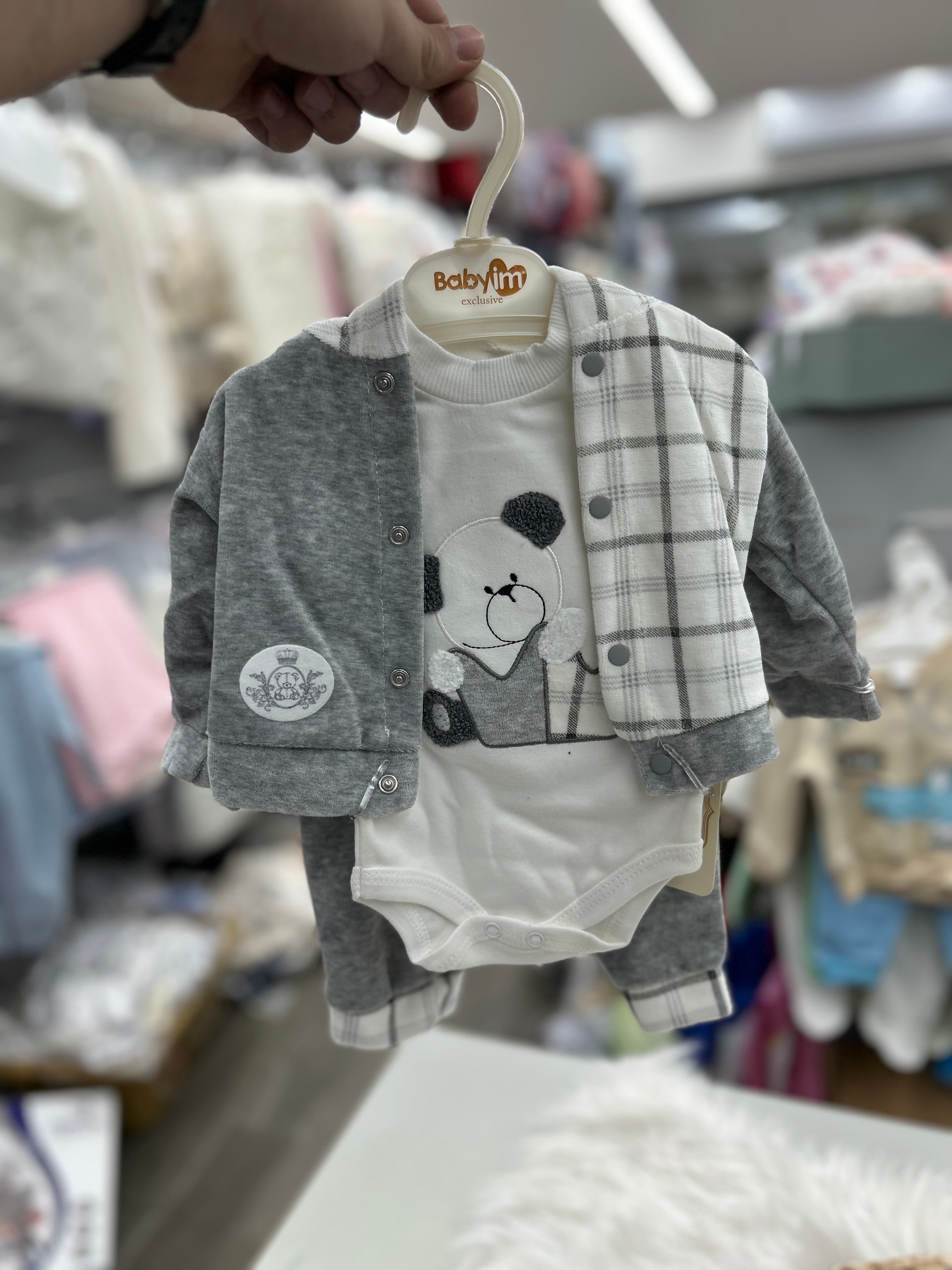 أطقم ٣ قطع مخمل