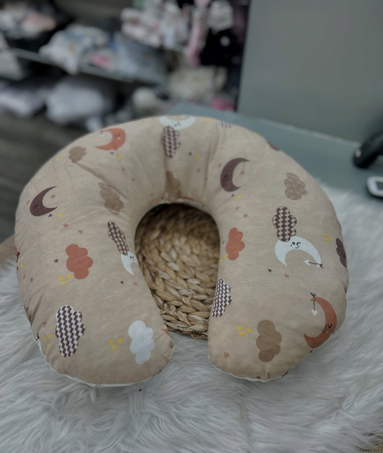 مخدة الرضاعة