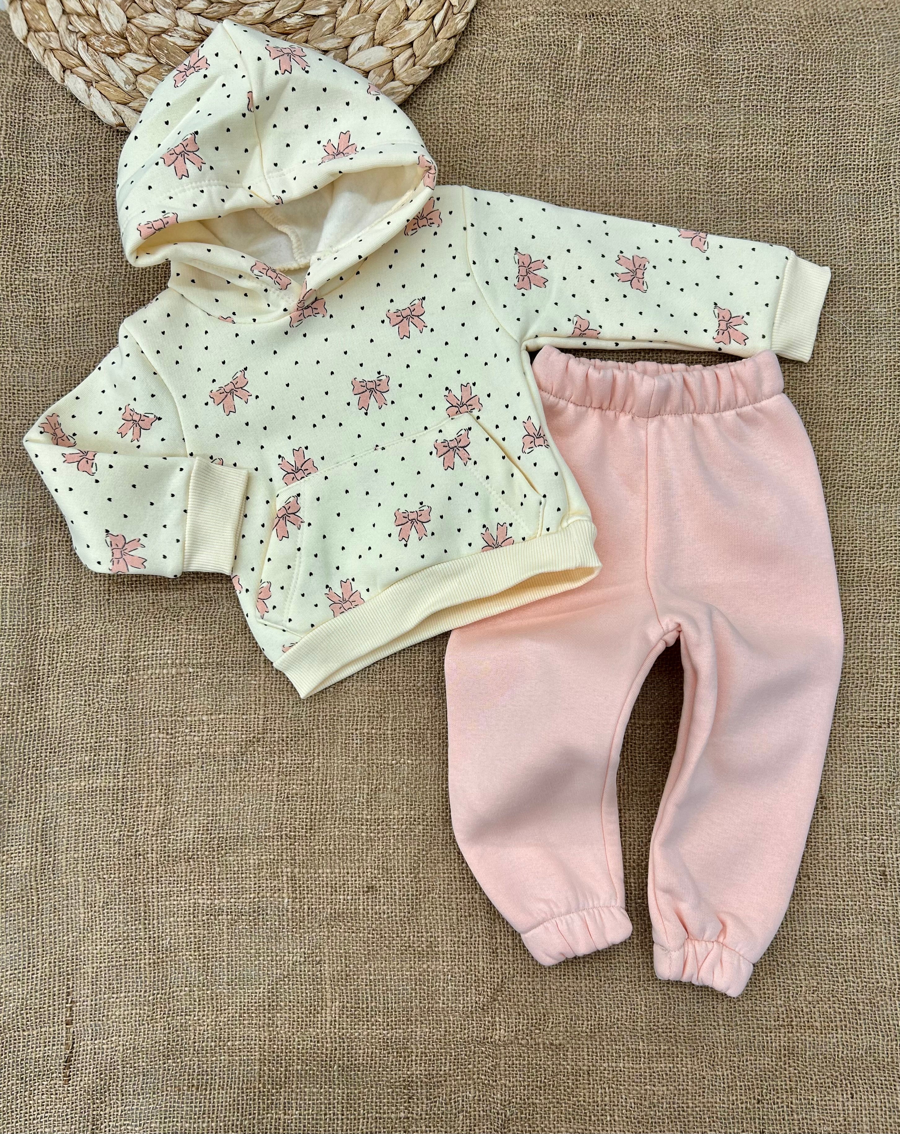 تريننغ فوتر هودي بناتي