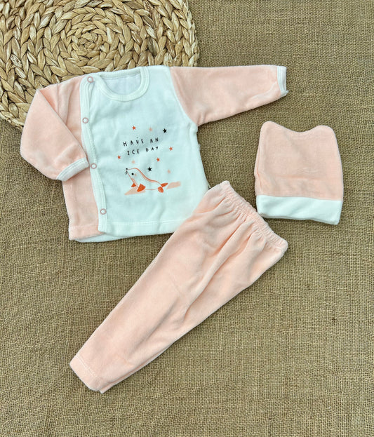 بيجامة بيبي مخمل 3 قطع بدون رجل