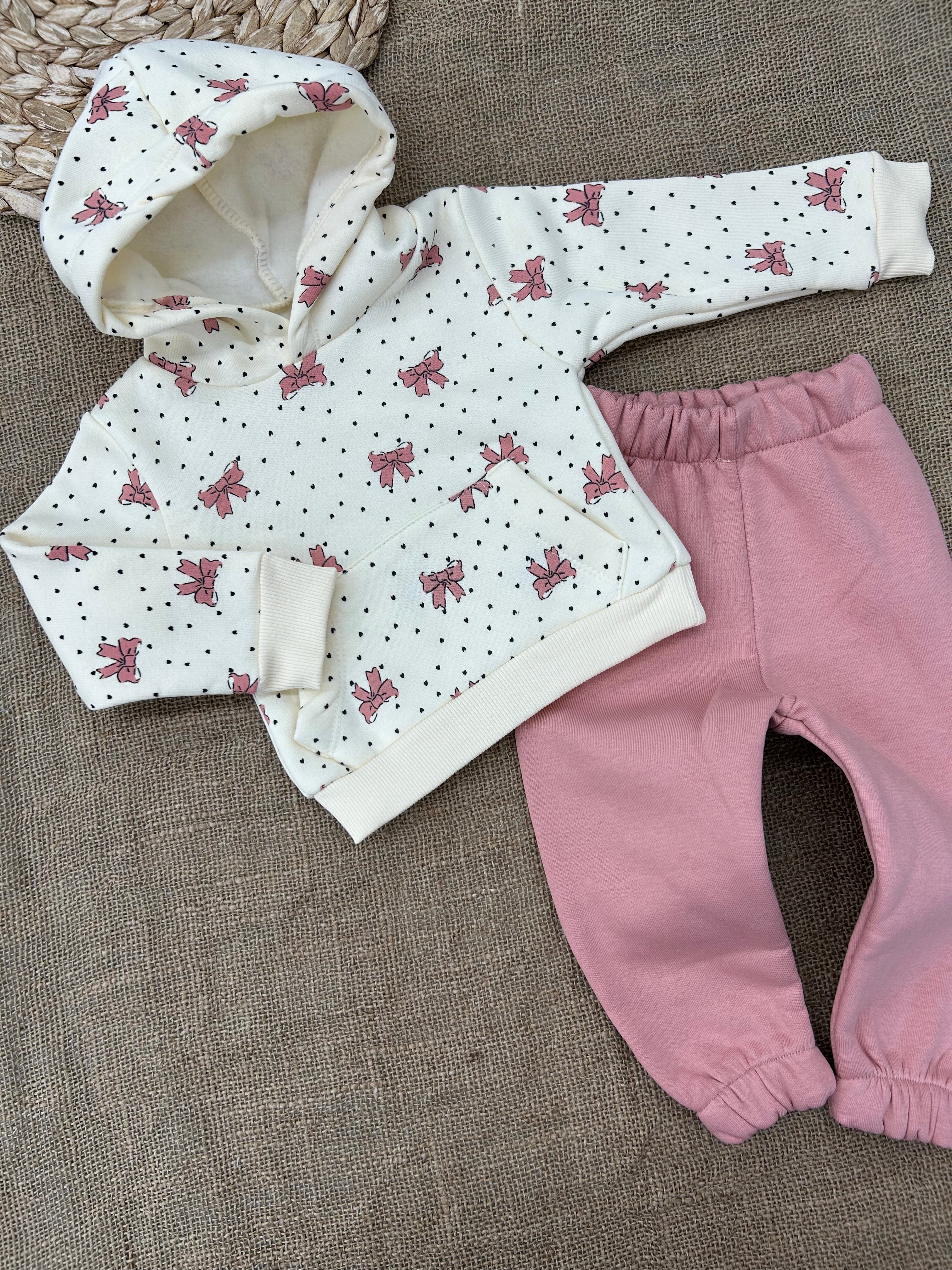 تريننغ فوتر هودي بناتي