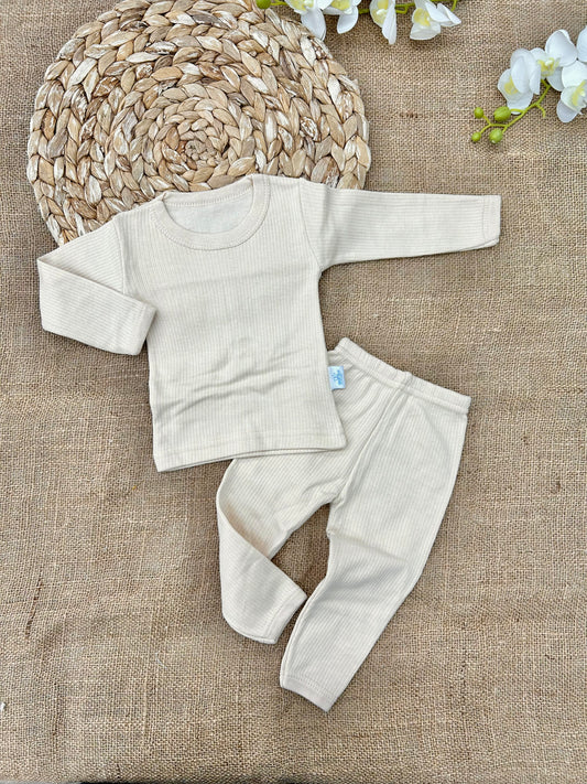 بيجامات او طقوم داخلي قطن مبطن