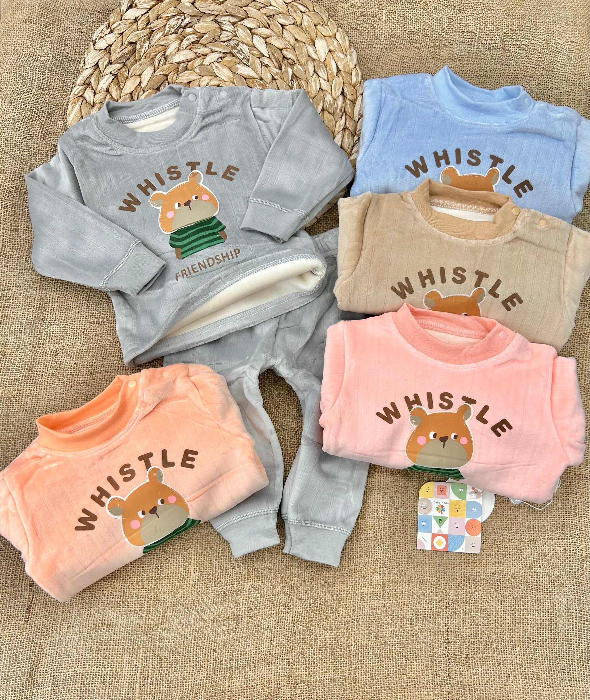 بيجامة بيبي فوتر whistle