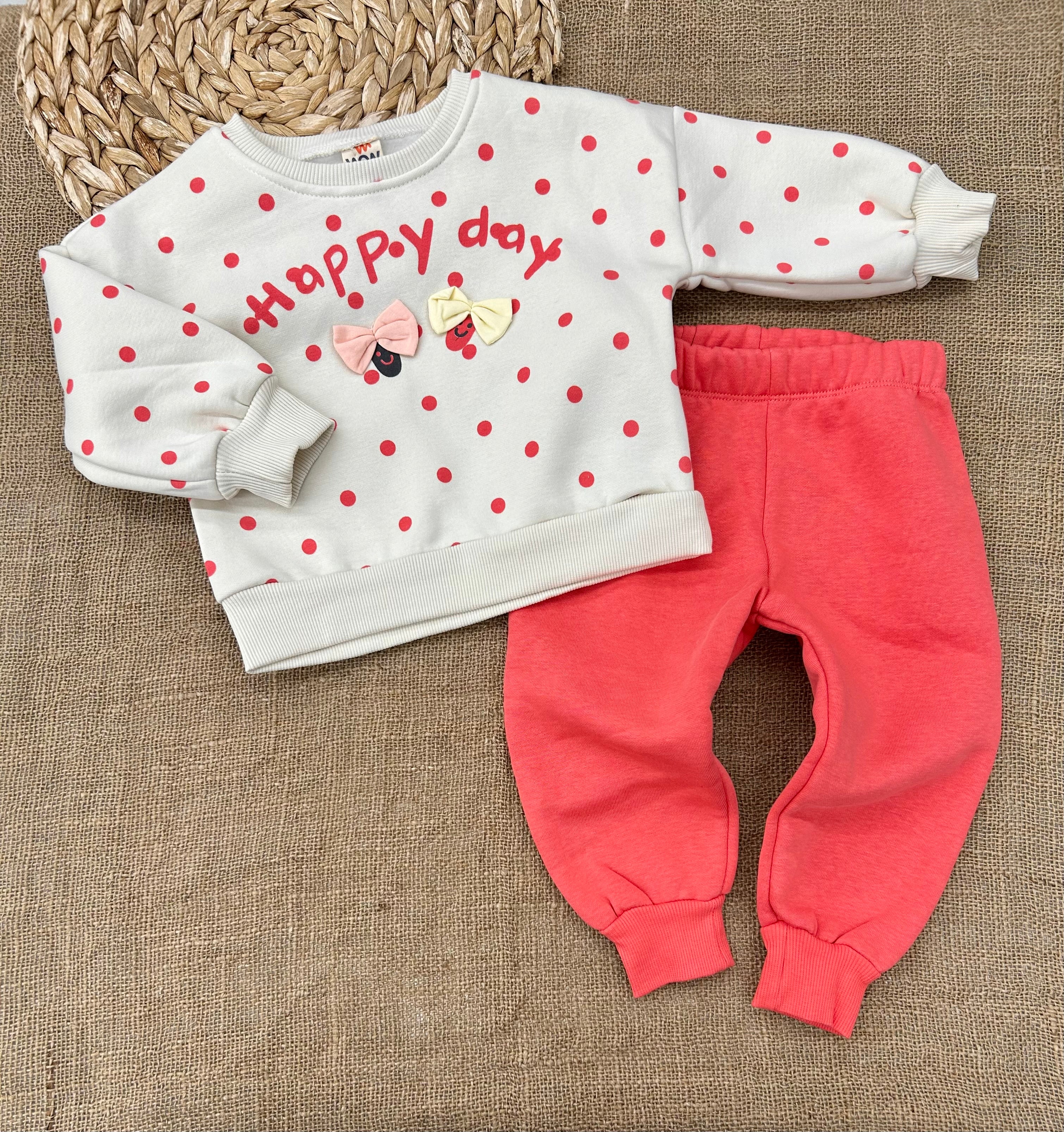 Happy day تريننغ فوتر