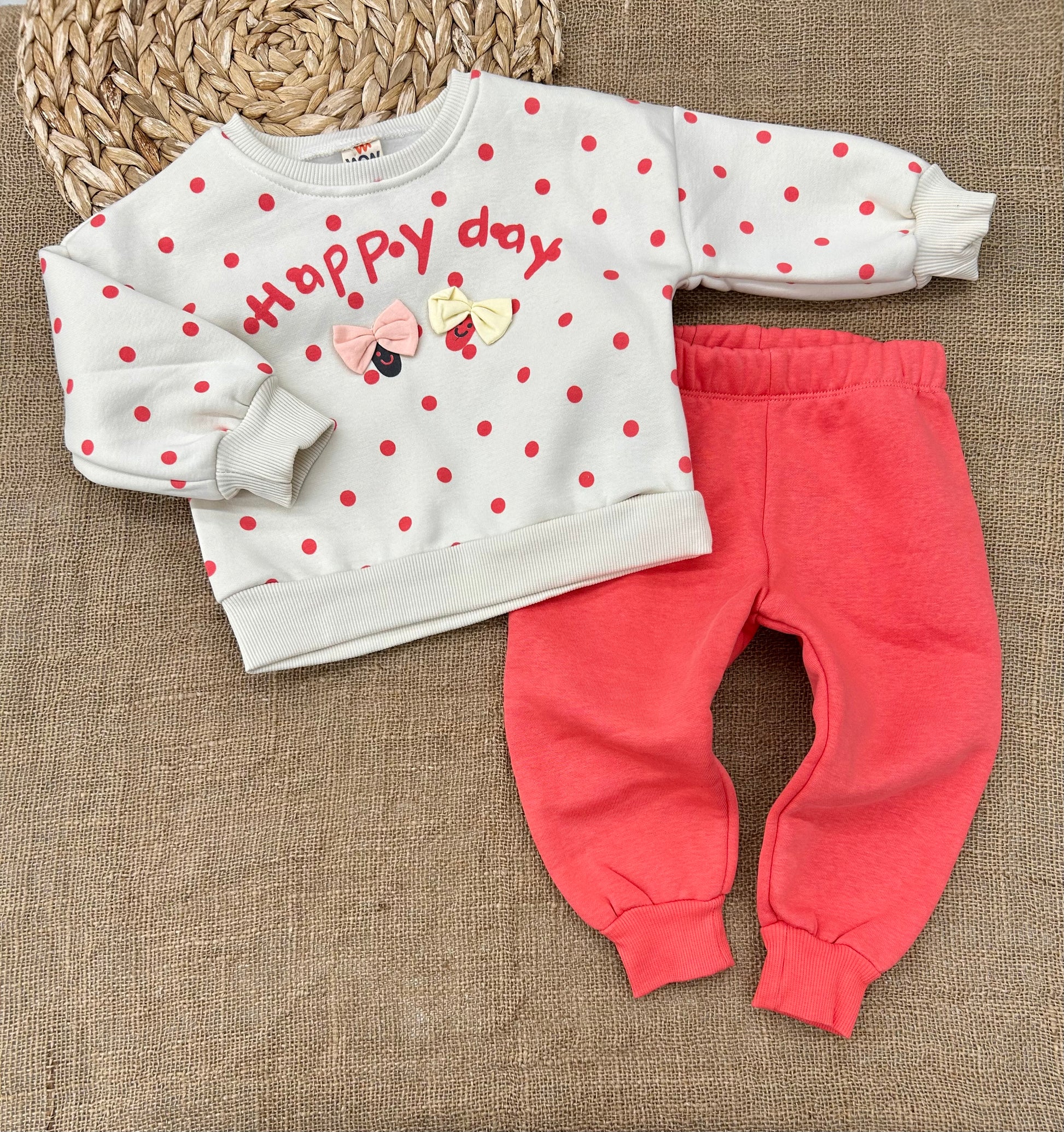 Happy day تريننغ فوتر