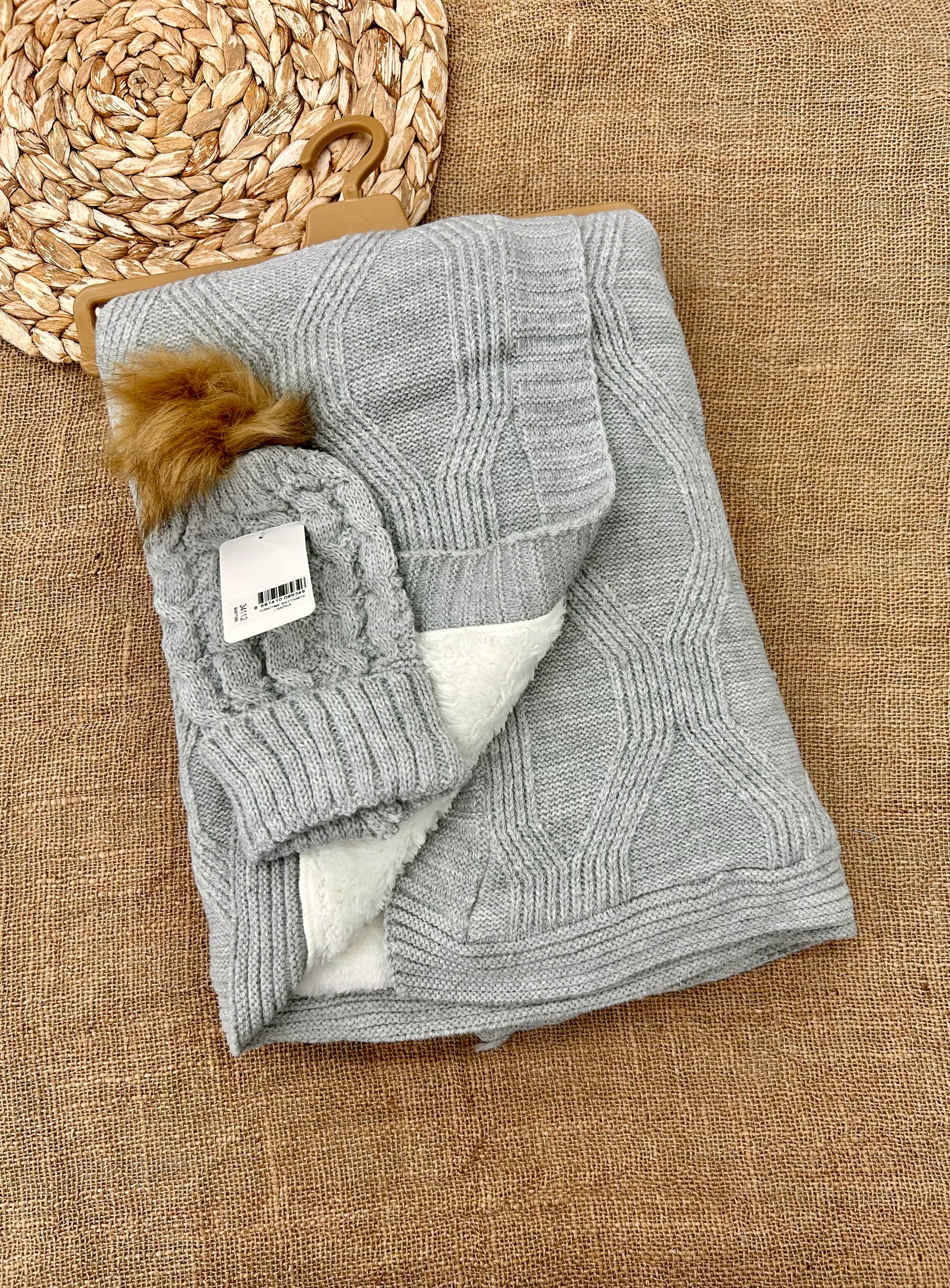 حرام صوف مبطن فرو مع طاقية