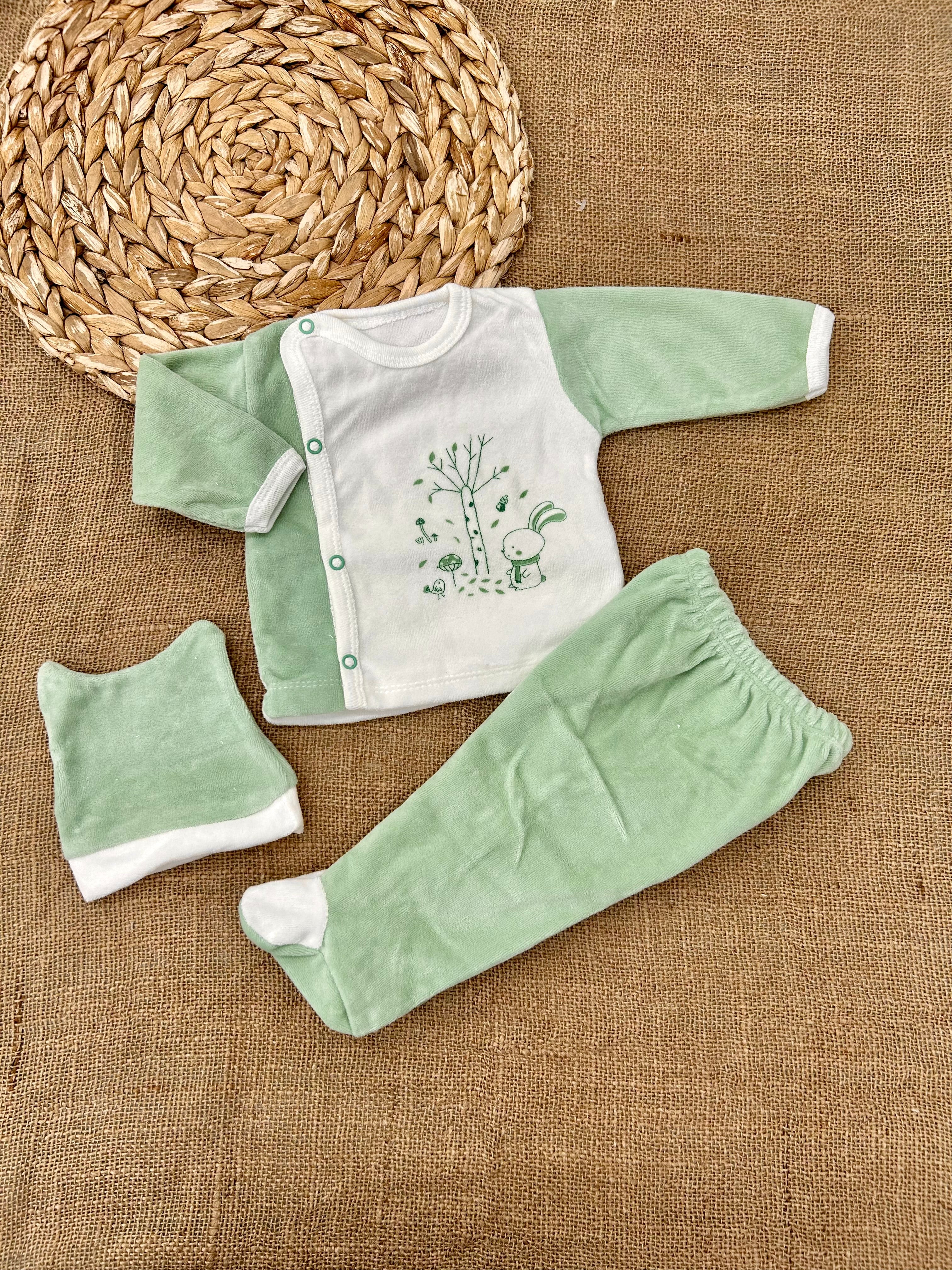 بيجامة بيبي مخمل 3 قطع