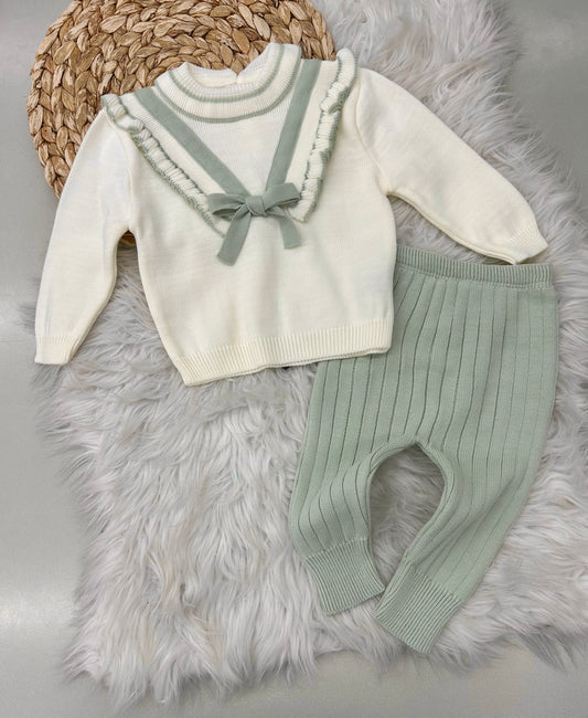 طقم صوف بناتي