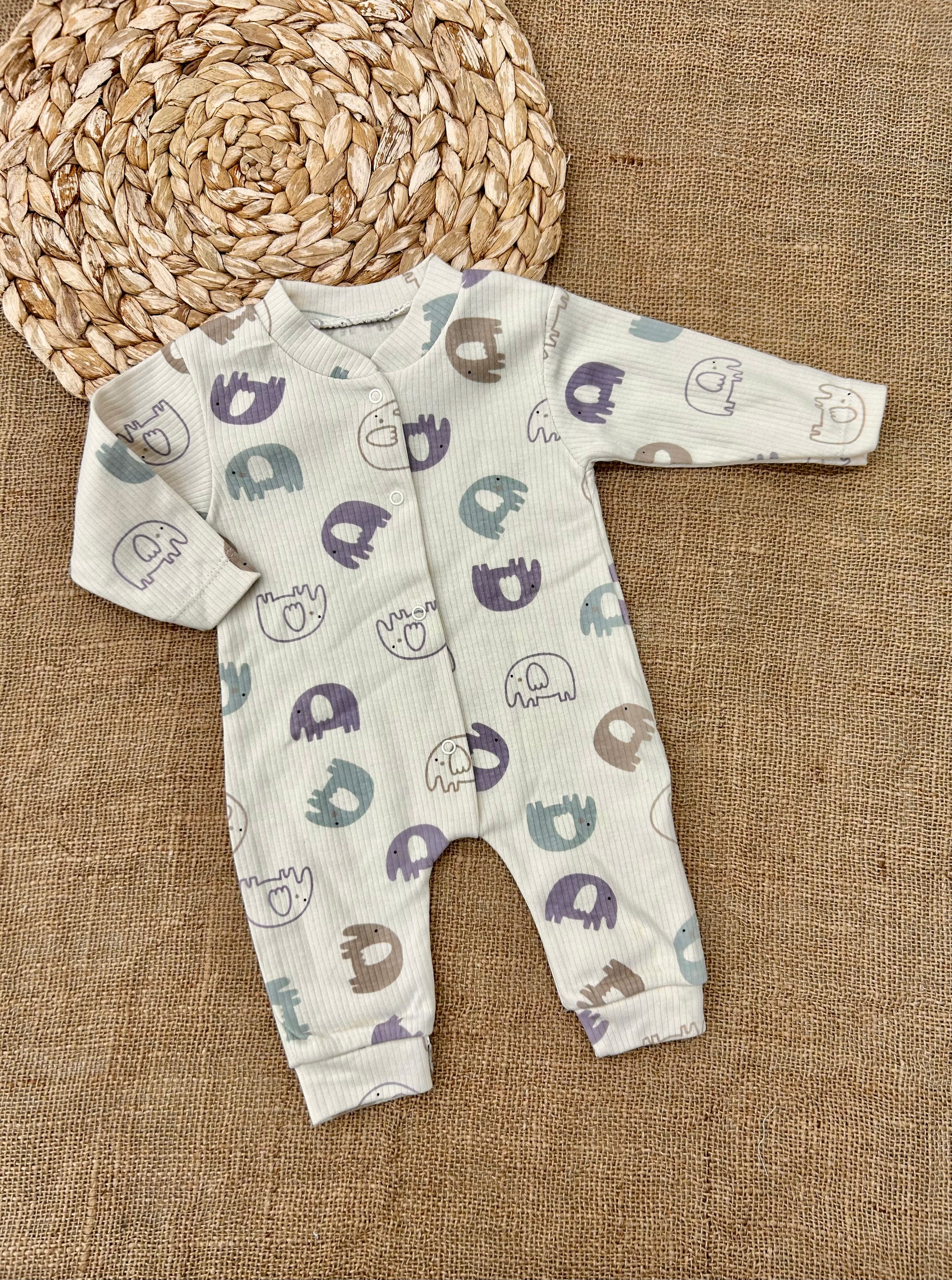 أفرهول قطن بدون رجل فيل