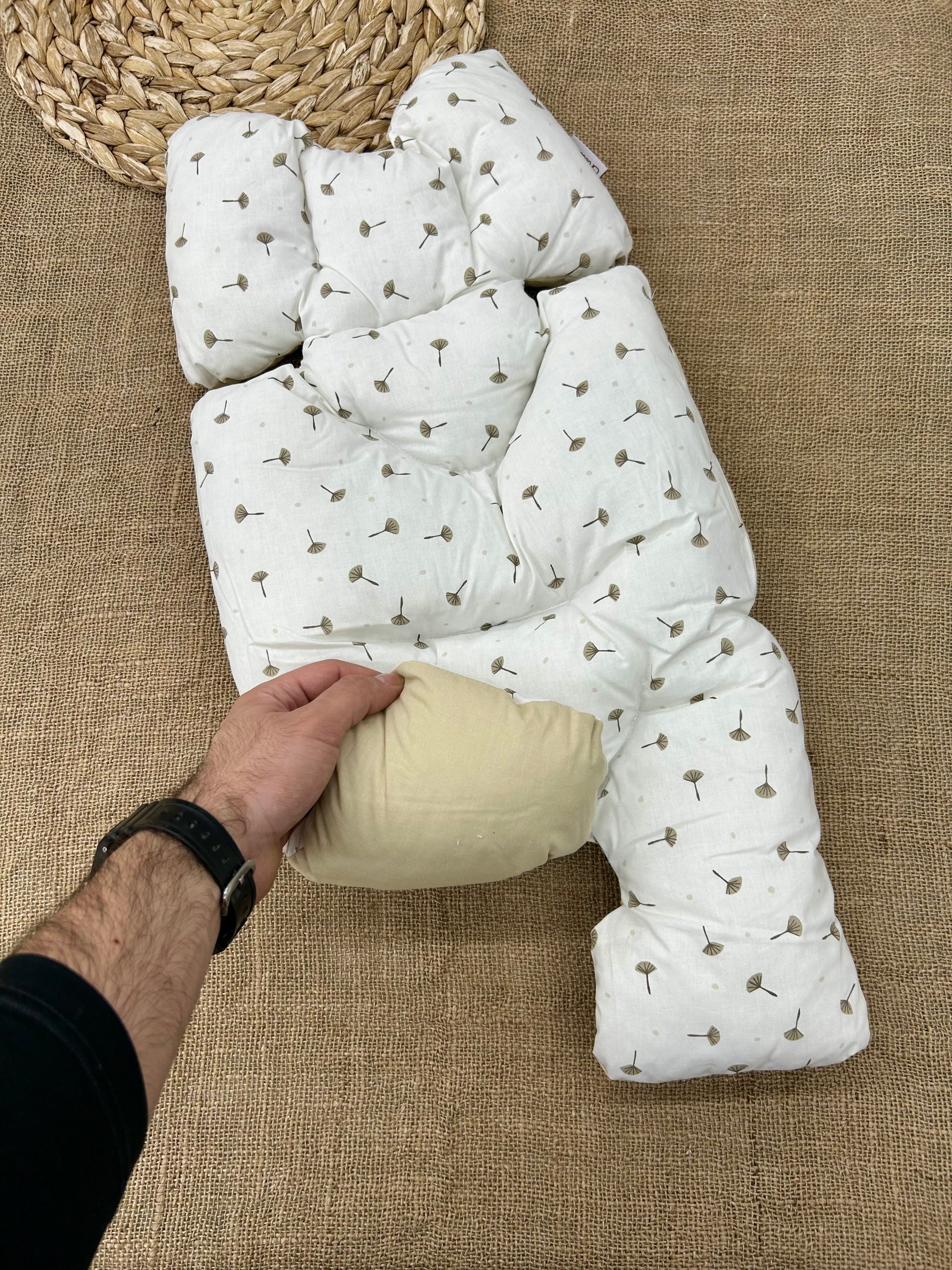 فرشة كوت وعرباي