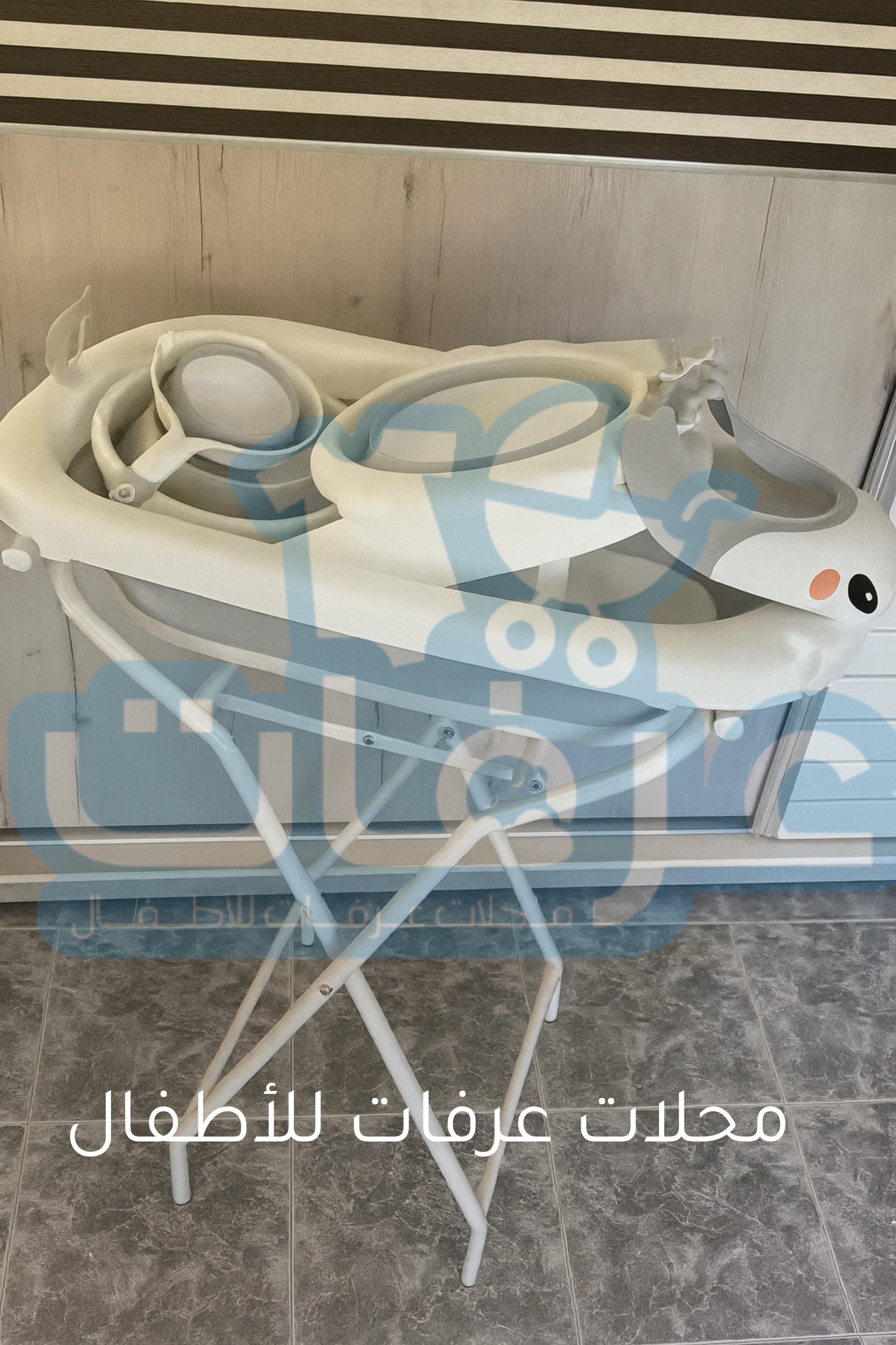 طقم بانيو ٧ قطع مع ستاند