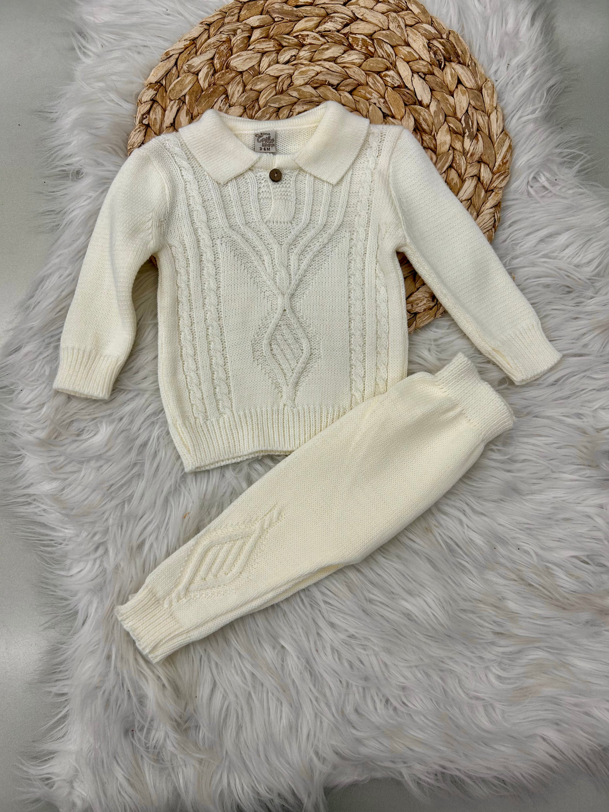 طقم صوف قببة