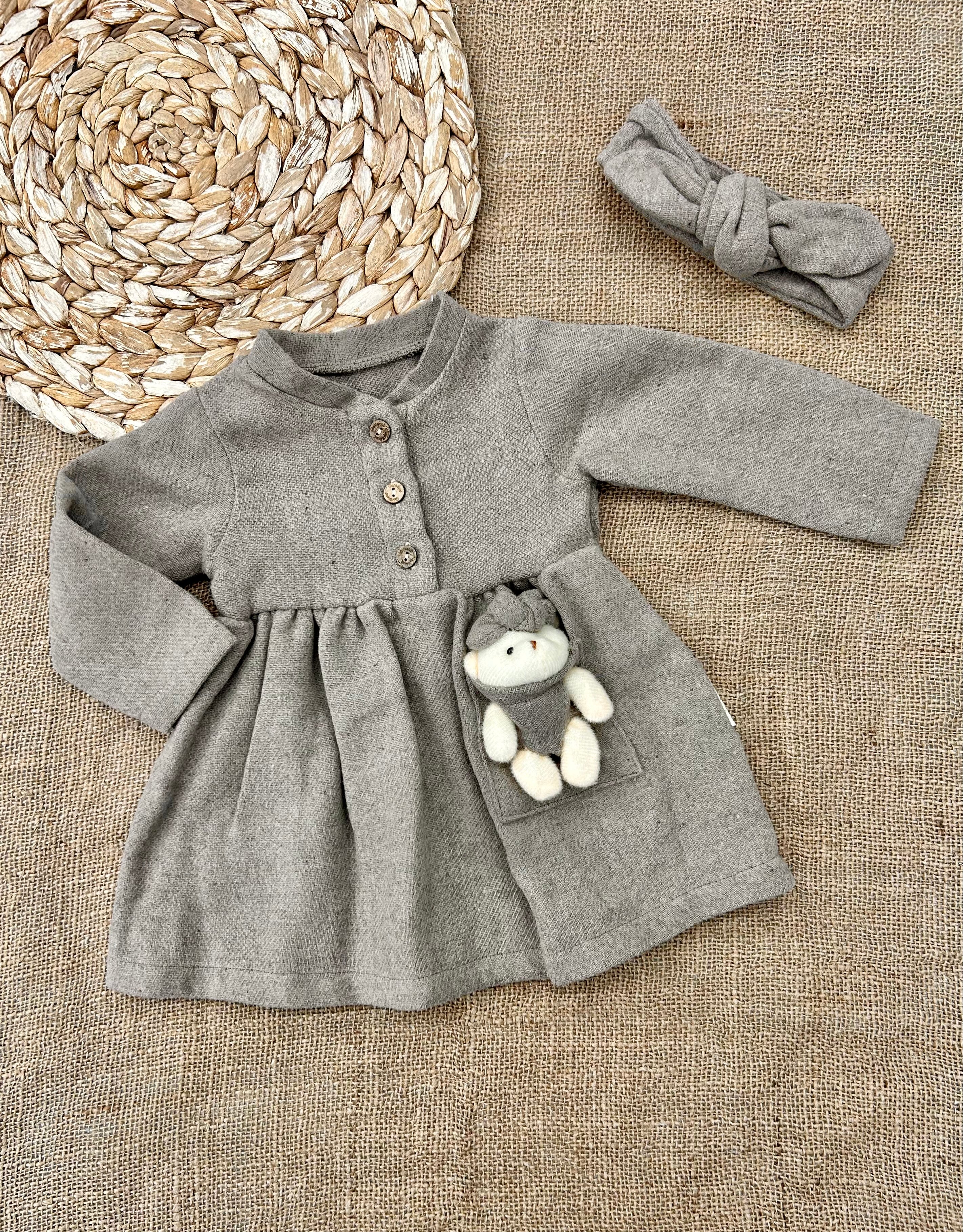 فستان بيبي مخمل دب