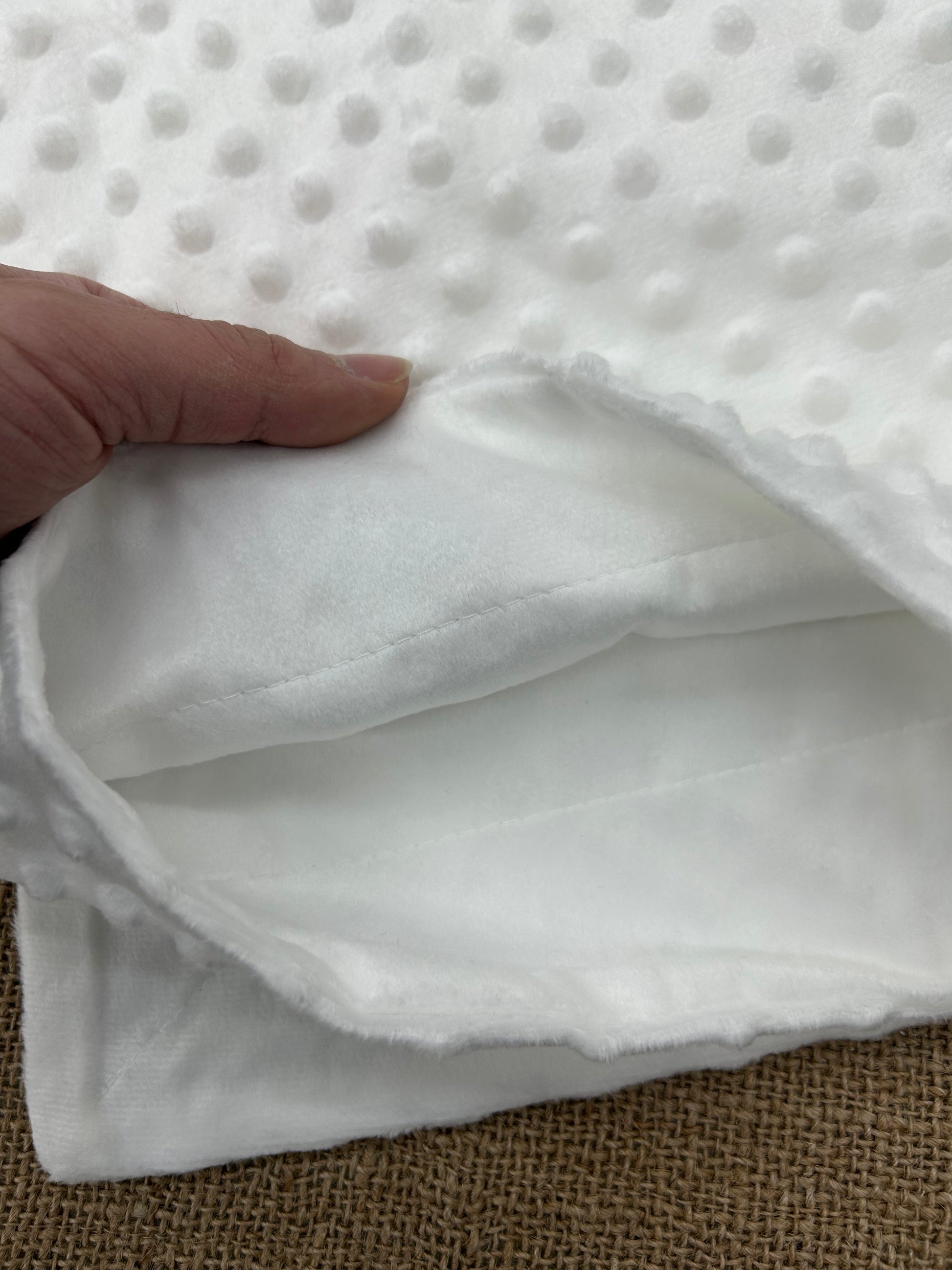 حرام حبة حمص مبطن مخمل ربيعي