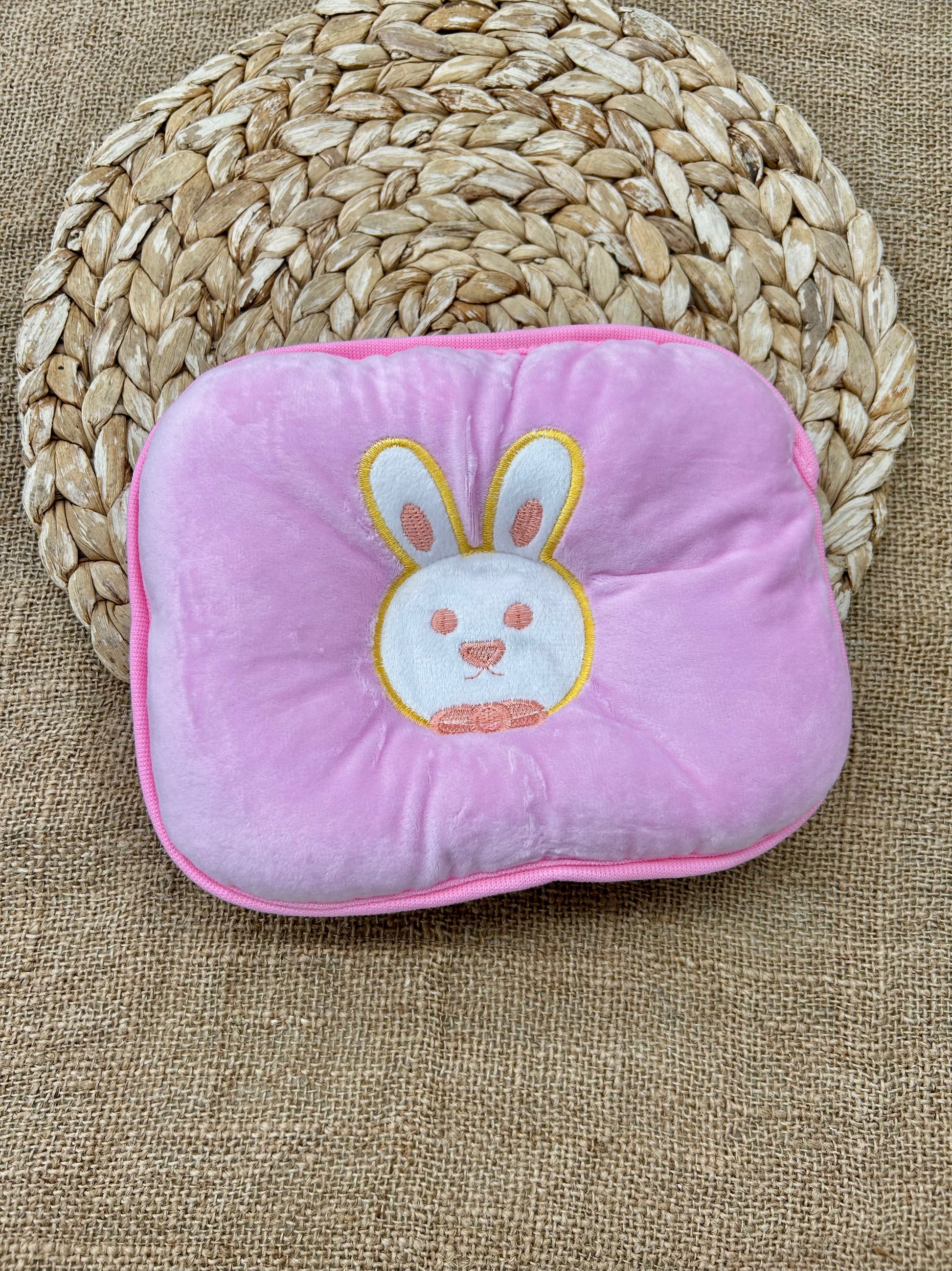 مخدة بيبي طبية