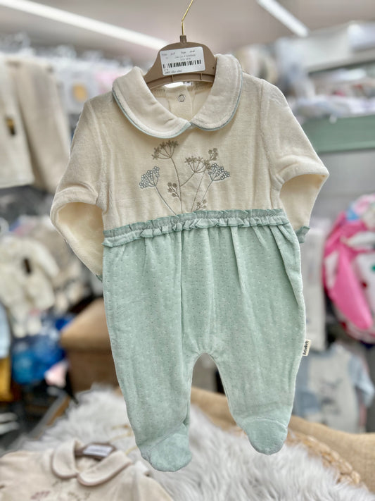 أفرهول مخمل مع قبة ورسمة ورود