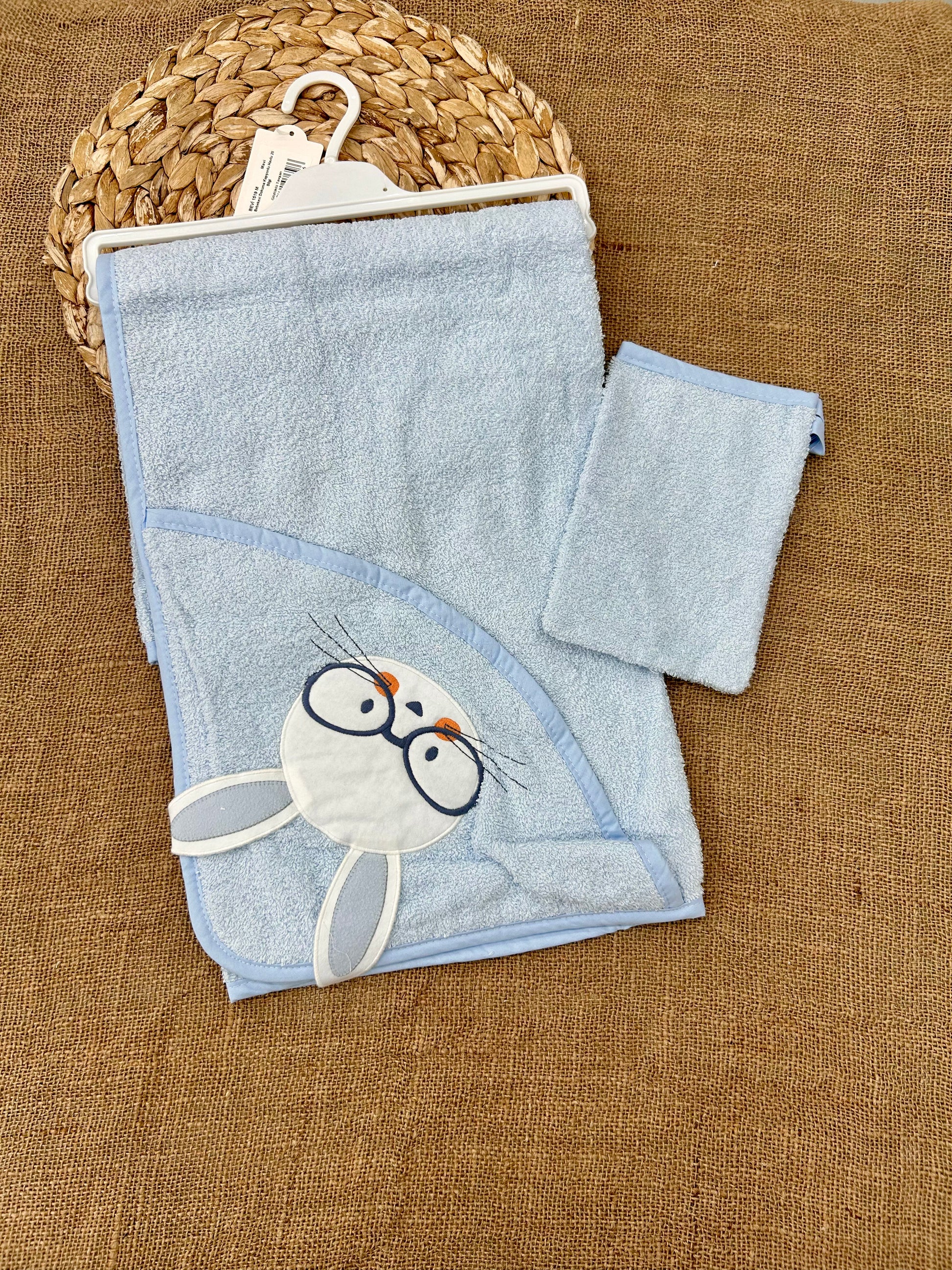 منشفة بيبي بشكير ناعم مع ليفة ماركة bebekevi